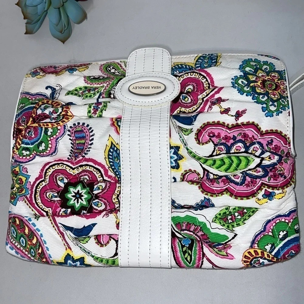 Vera Bradley Womens Wristlet Summer Purse